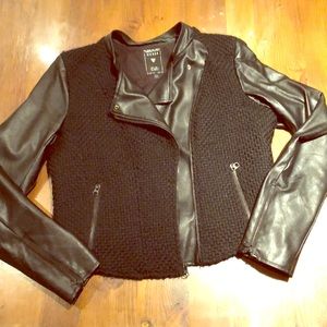 Guess Woven Jacket. Size L